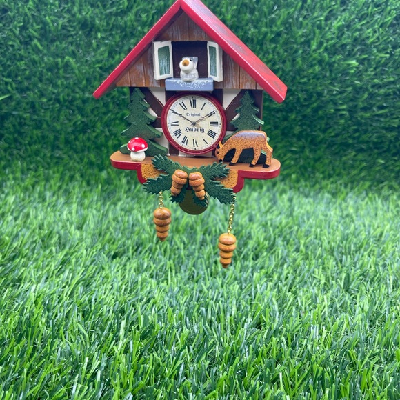 Authentic Hubrig Volkskunst German Erzgebirge Handcrafted Cuckoo Clock Ornament - Picture 7 of 9